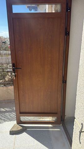 Dörr-aluminium-balkong-fastighet-renovering-byggare-torrevieja-costablanca-glasdörr.jpeg