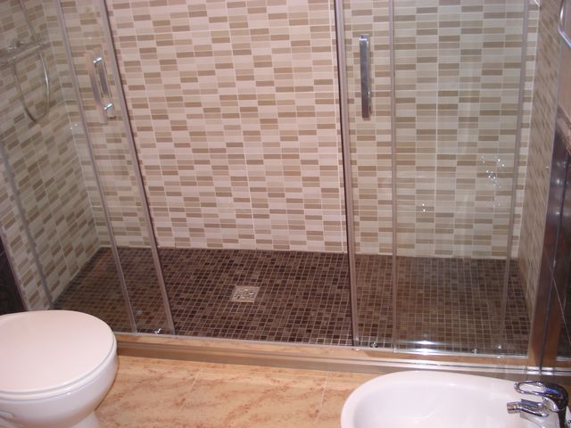 bathroom 03